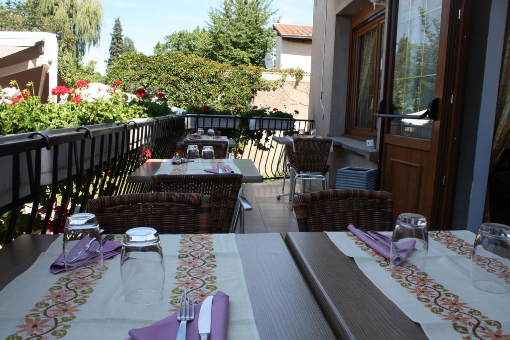 Logis Hotel- Restaurant La Renaissance Baccarat Eksteriør bilde
